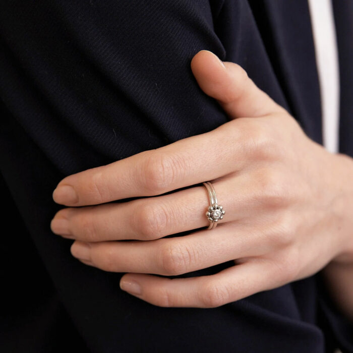 TIFFANY Diamond Flower Ring