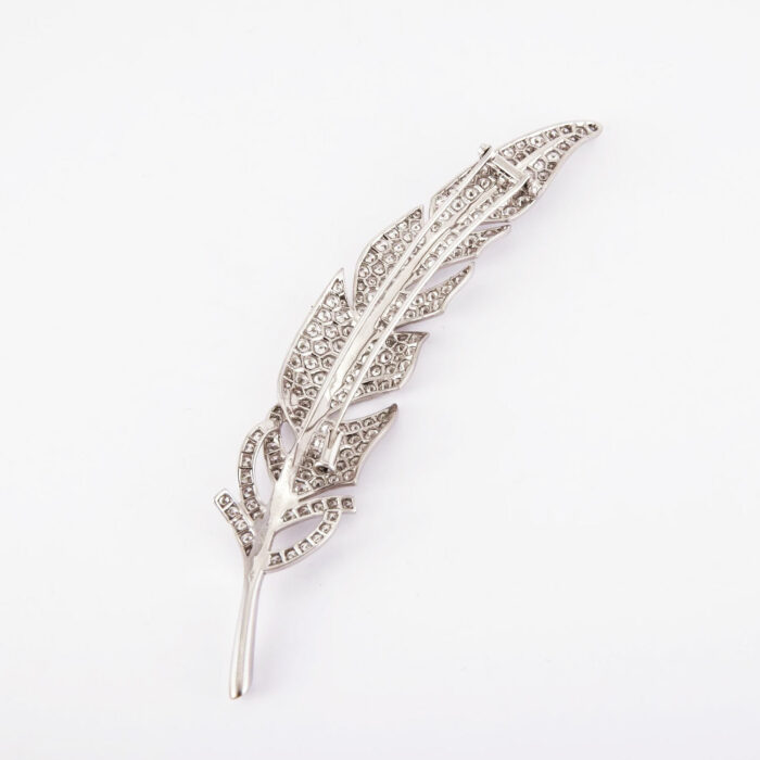 BOUCHERON Feather Brooch