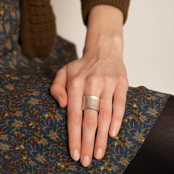 HERMÈS large Ring