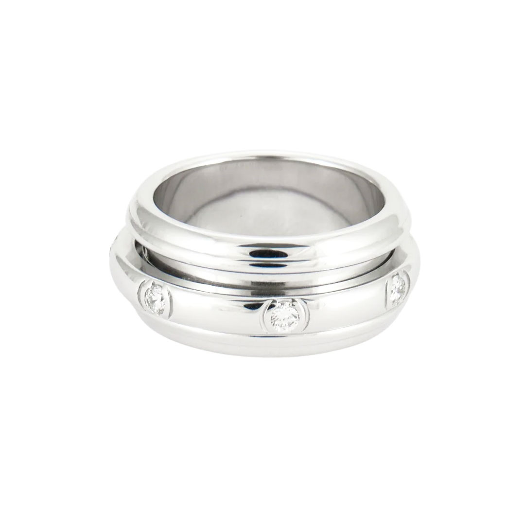 Possession wedding ring hotsell