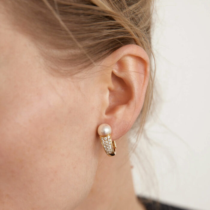 BOUCHERON pearl Earrings