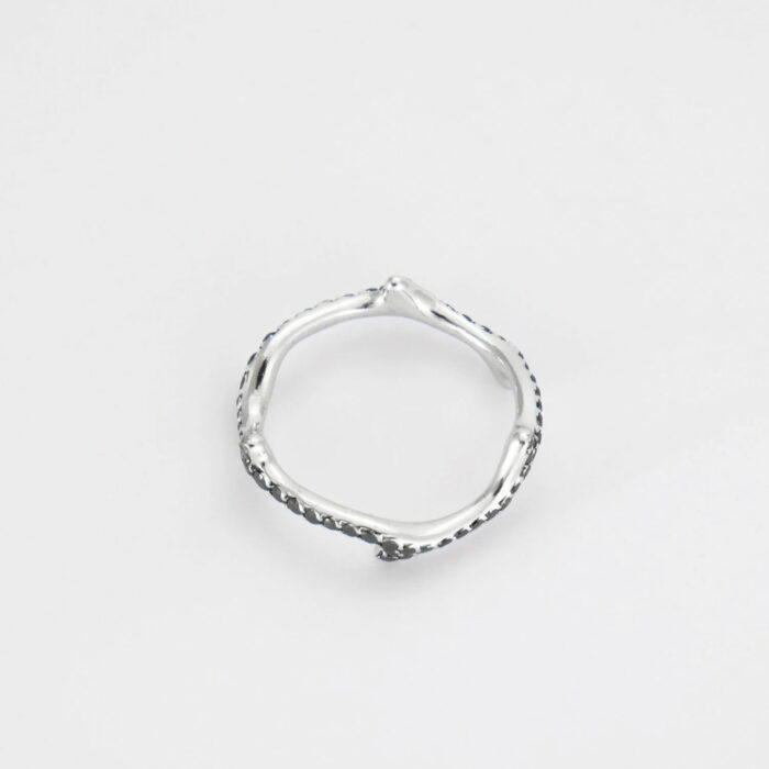 Dior Bois de Rose Ring - Black Diamonds White Gold - Image 3