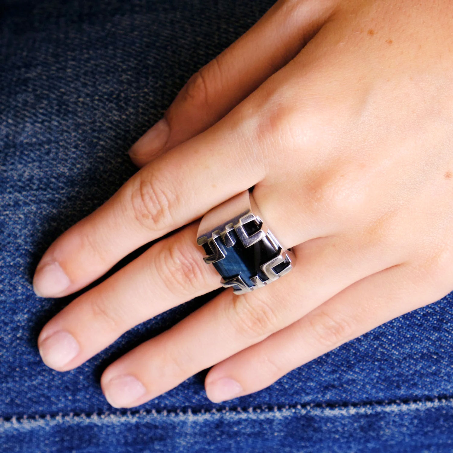 Baiser du Dragon Ring JEWELLERY LUCKY ONE