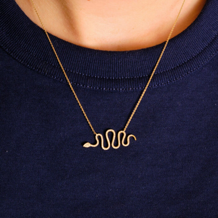 DJULA snake Necklace