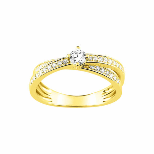 yellow gold engagement ring