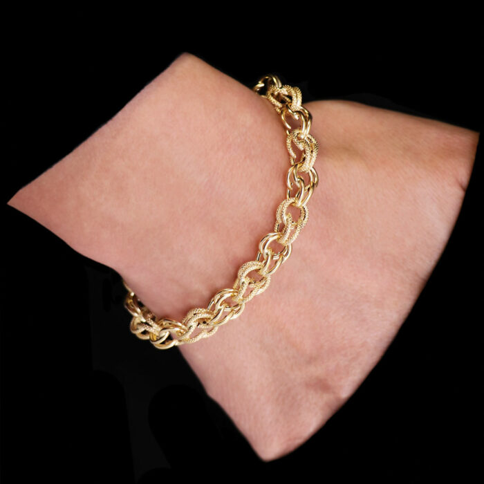 large link gold bracelet