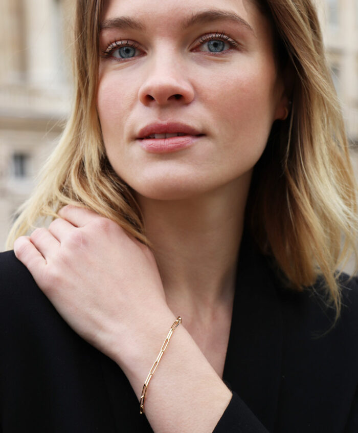 gold chain bracelet