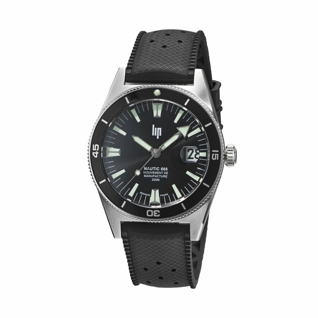 Lip Nautic 666 Watch 676050 Caliber R26